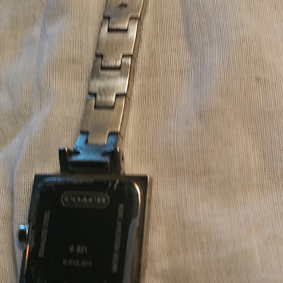 Coach watch - Picture 3 of 3